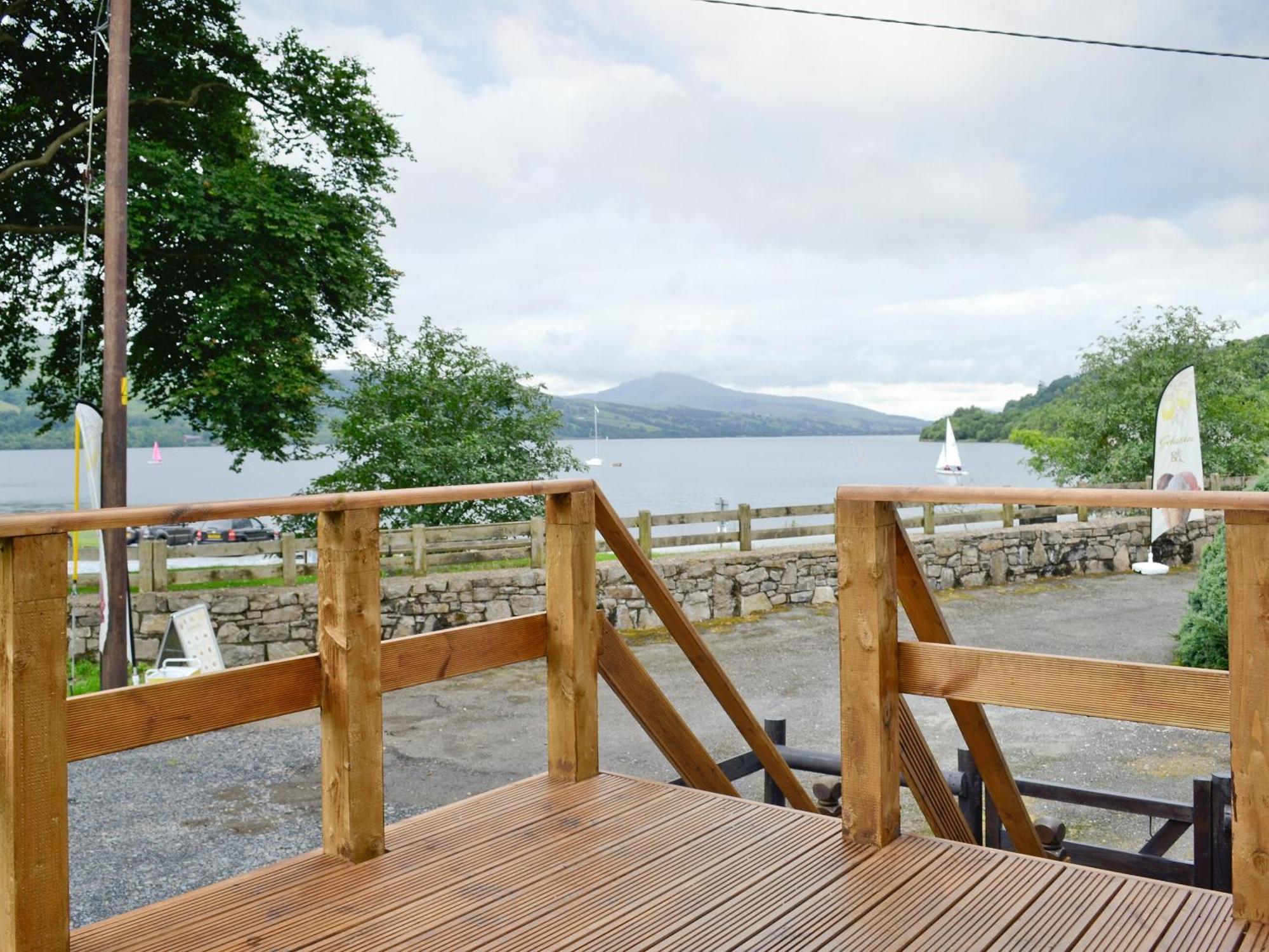 Y Bwthyn Villa บาลา ภายนอก รูปภาพ